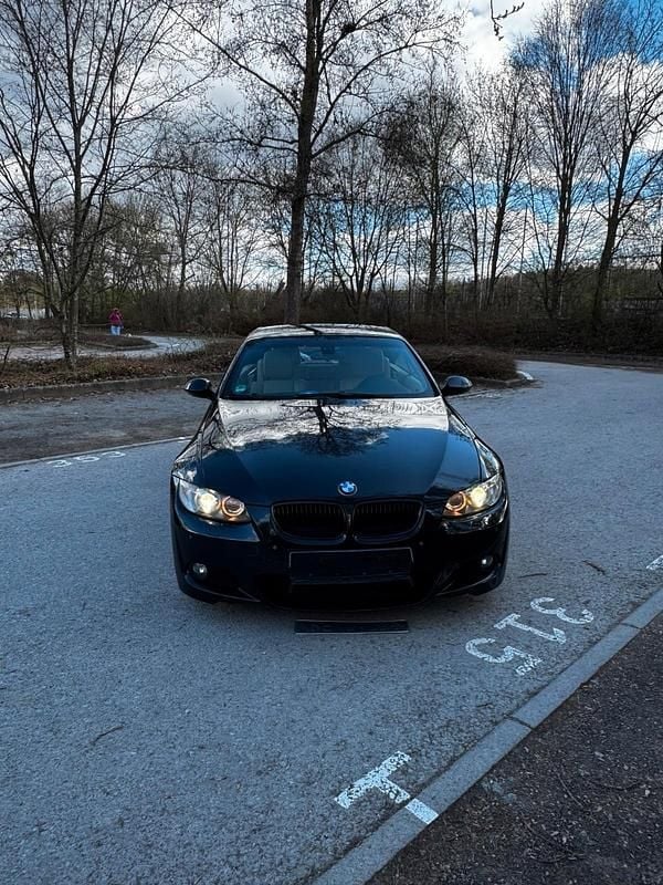 Gebraucht BMW 335 Cabriolet 306 PS (225 kW) 2007 Schwarz Cabrio