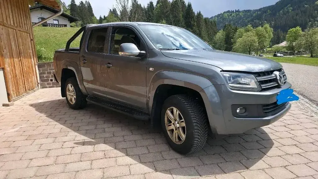 Gebraucht VW Amarok 179 PS (131 kW) 2015 Grau Pickup