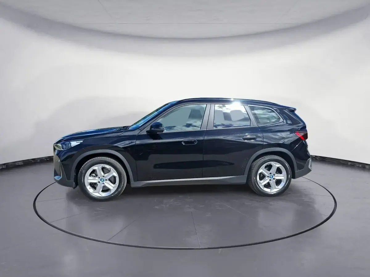 Gebraucht BMW iX1 Performance 230 kW (313 PS) 2023 SUV
