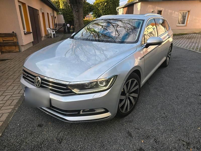 Gebraucht VW Passat Alltrack Highline 239 PS (175 kW) 2015 Silber Kombi