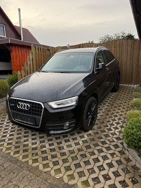 Gebraucht Audi Q3 Ambiente 170 PS (125 kW) 2013 Schwarz SUV