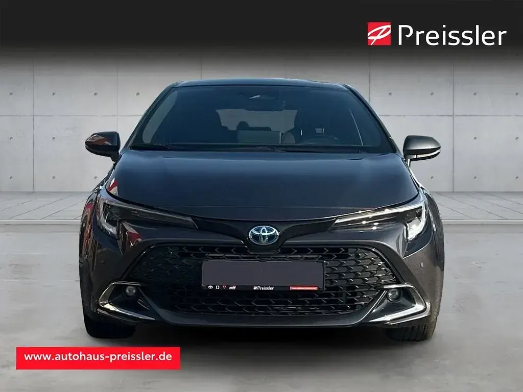 Gebraucht Toyota Corolla Team 196 PS (144 kW) 2023 Grey metallic Limousine