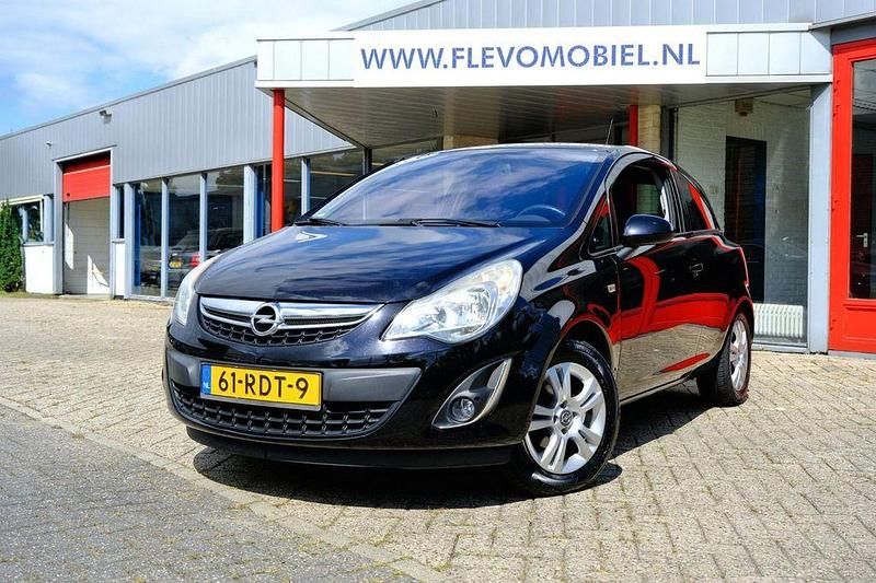 Schwarz Gebraucht 2011 Opel Corsa Cosmo | 3.650 € (Fairer Preis) - Bild 1/4