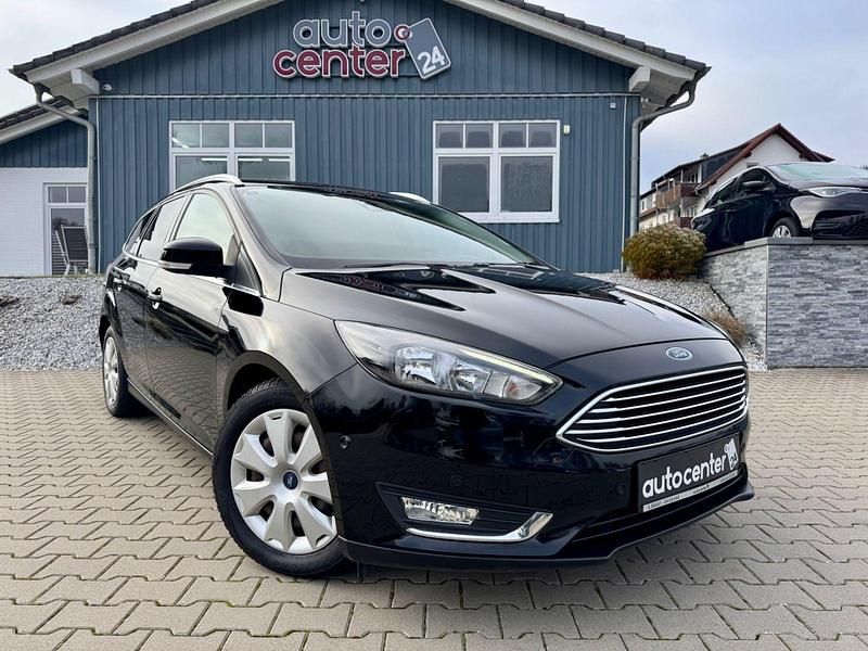 Schwarz Gebraucht 2016 Ford Focus Titanium Kombi | 7.777 € (Fairer Preis) - Bild 1/4