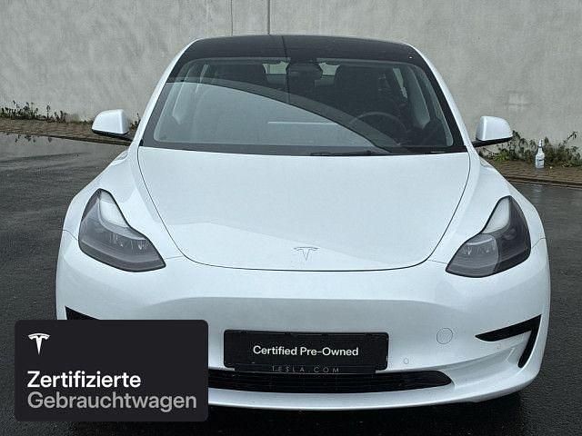 Gebraucht Tesla Model 3 RWD 286 kW (390 PS) 2021 Weiß Limousine