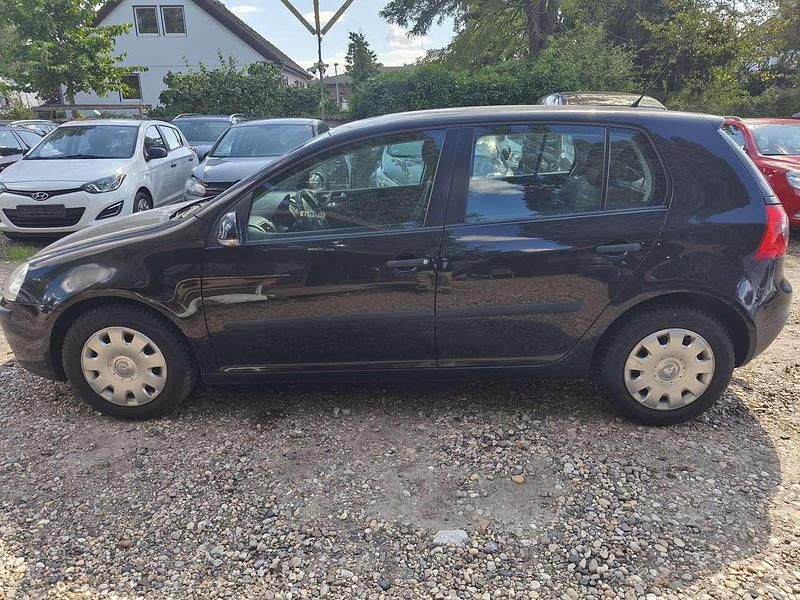 Gebraucht VW Golf IV Trendline 75 PS (55 kW) 2005 Schwarz Kleinwagen
