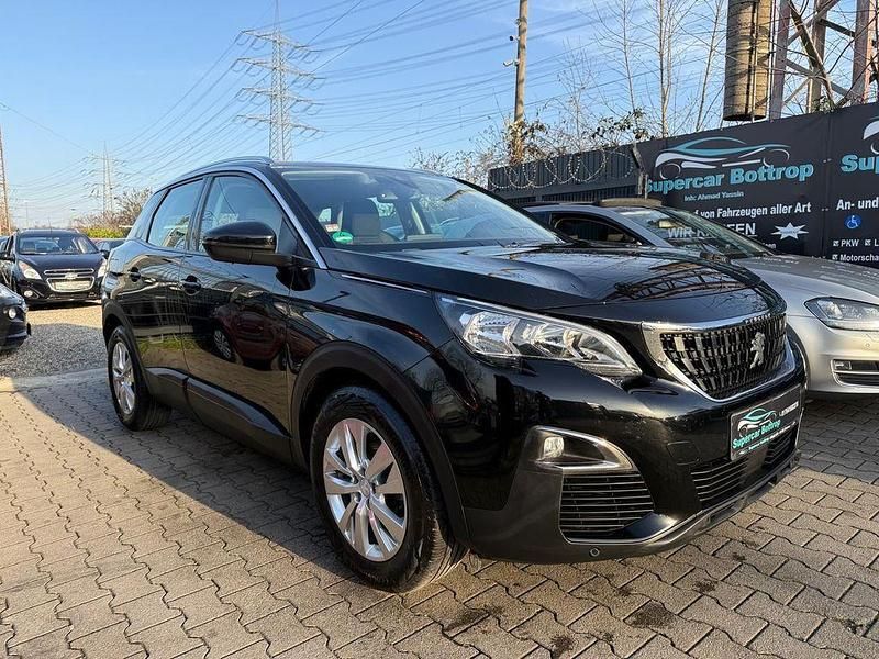 Gebraucht Peugeot 3008 Active 131 PS (96 kW) 2018 Schwarz SUV