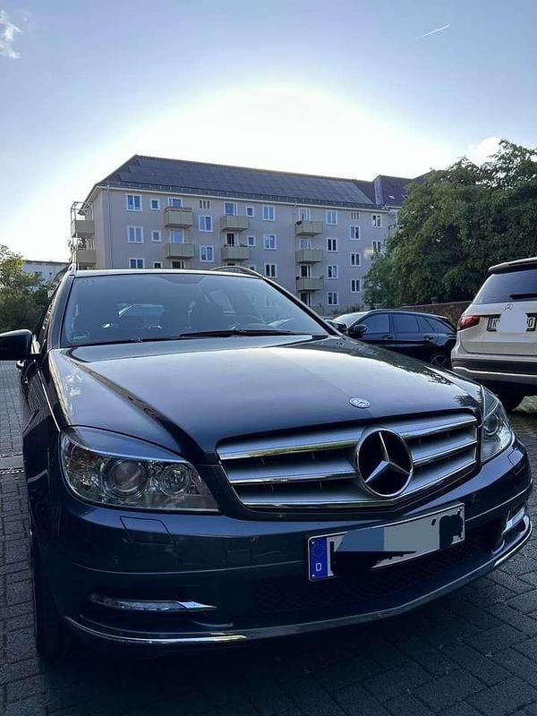 Gebraucht Mercedes C200 184 PS (135 kW) 2011 Limousine