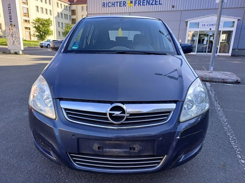 Grau Gebraucht 2009 Opel Zafira Edition Van / Kleinbus | 1.999 € (Guter Preis) - Bild 1/4