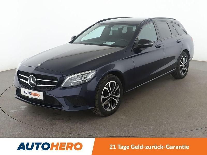 Blau Gebraucht 2019 Mercedes C200 Avantgarde Limousine | 22.500 € (Superpreis) - Bild 1/3