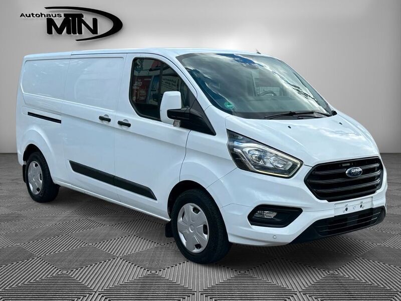 Weiß Gebraucht 2018 Ford Transit Custom Limousine | 11.490 € (Guter Preis) - Bild 1/4