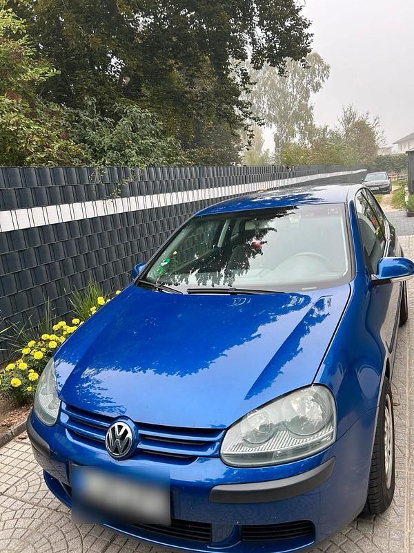 Gebraucht VW Golf V 75 PS (55 kW) 2004 Blau Kleinwagen