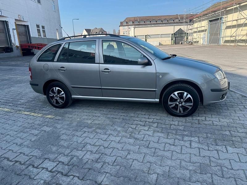 Gebraucht Skoda Fabia 75 PS (55 kW) 2007 Grau Kombi