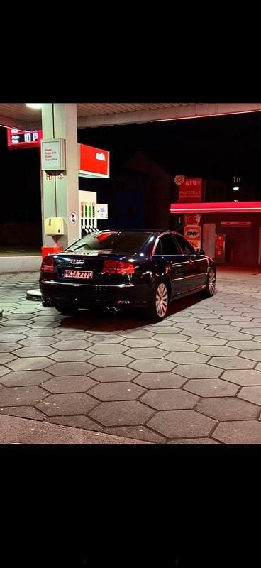 Blau Gebraucht 2007 Audi A8 Limousine | 4.900 € (Fairer Preis) - Bild 1/4
