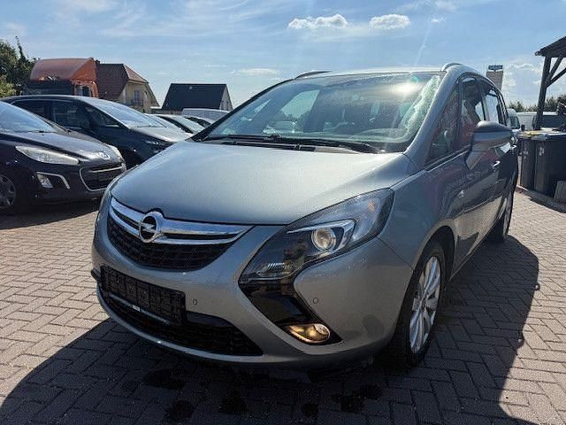 Silber Gebraucht 2015 Opel Zafira Tourer Style Van / Kleinbus | 8.150 € (Fairer Preis) - Bild 1/4