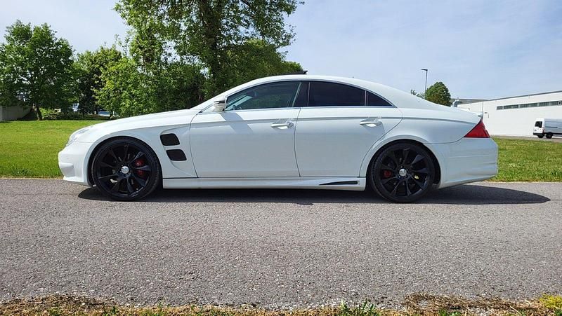 Gebraucht Mercedes CLS500 306 PS (225 kW) 2006 Weiß Limousine