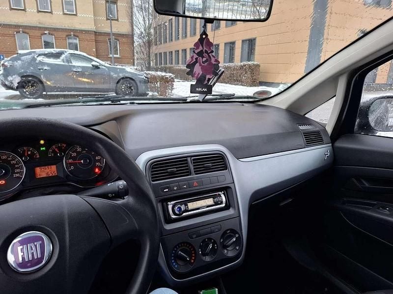 Gebraucht Fiat Grande Punto Active 65 PS (47 kW) 2009 Schwarz Kleinwagen