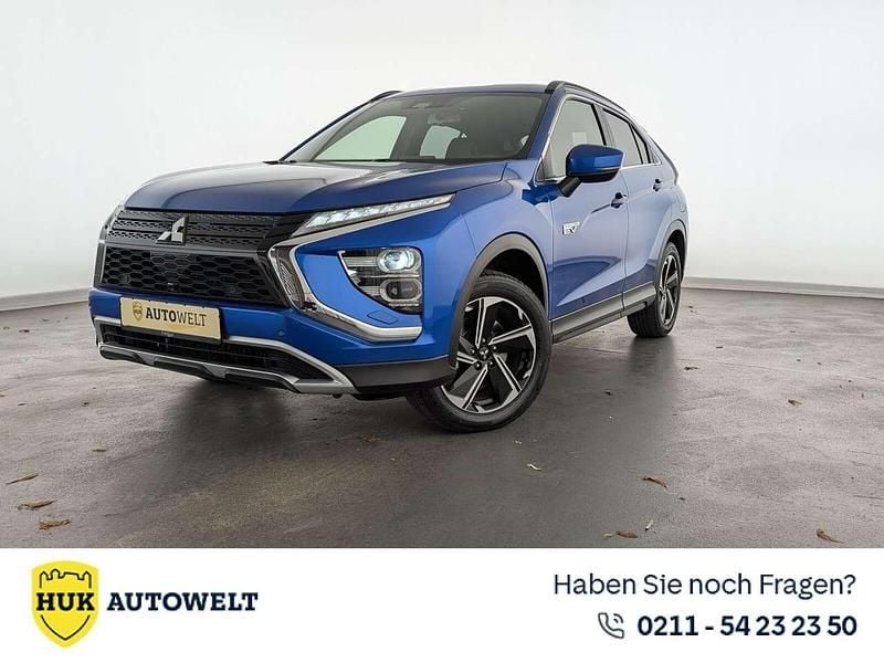 Laserblau (p) Gebraucht 2022 Mitsubishi Eclipse Plus SUV | 21.960 € (Guter Preis) - Bild 1/3