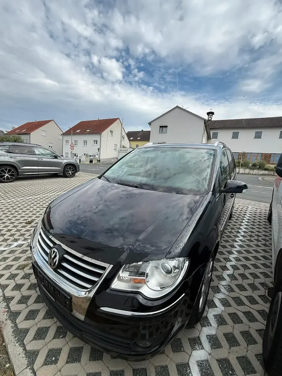 Gebraucht VW Touran 140 PS (102 kW) 2007 Schwarz Van / Kleinbus