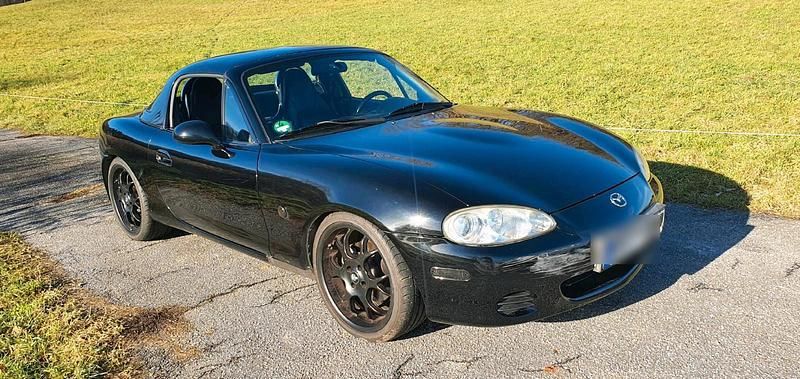 Gebraucht Mazda MX5 145 PS (106 kW) 2002 Schwarz Cabrio