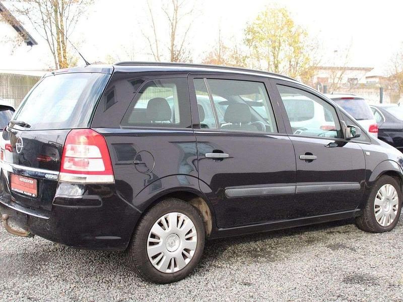 Gebraucht Opel Zafira Selection 116 PS (85 kW) 2009 Schwarz Van / Kleinbus