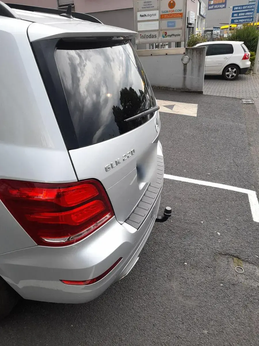 Gebraucht Mercedes GLK220 170 PS (125 kW) 2015 Silber SUV