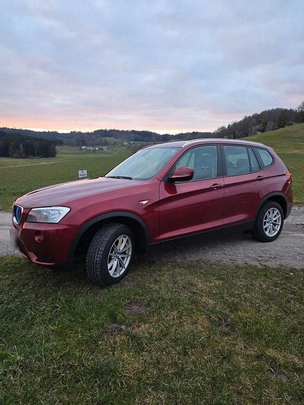 Gebraucht BMW X3 184 PS (135 kW) 2013 Rot SUV