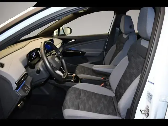 Gebraucht VW ID.4 Pure 125 kW (170 PS) 2022 Manufacturer SUV