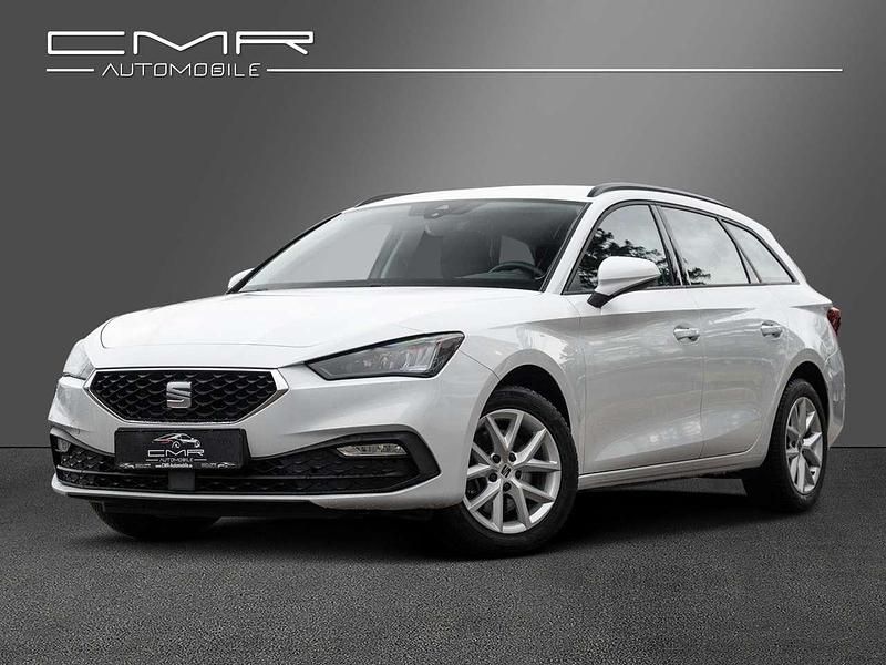 Weiß Gebraucht 2022 Seat Leon Style Kombi | 17.823 € (Guter Preis) - Bild 1/4