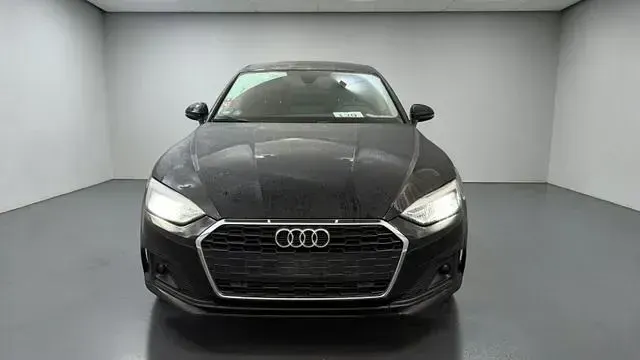 Gebraucht Audi A5 Business 150 PS (110 kW) 2022 Schwarz Coupé