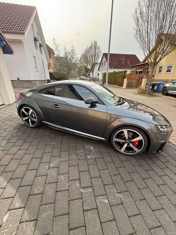 Gebraucht Audi TTS Ambiente 320 PS (235 kW) 2021 Grau Coupé