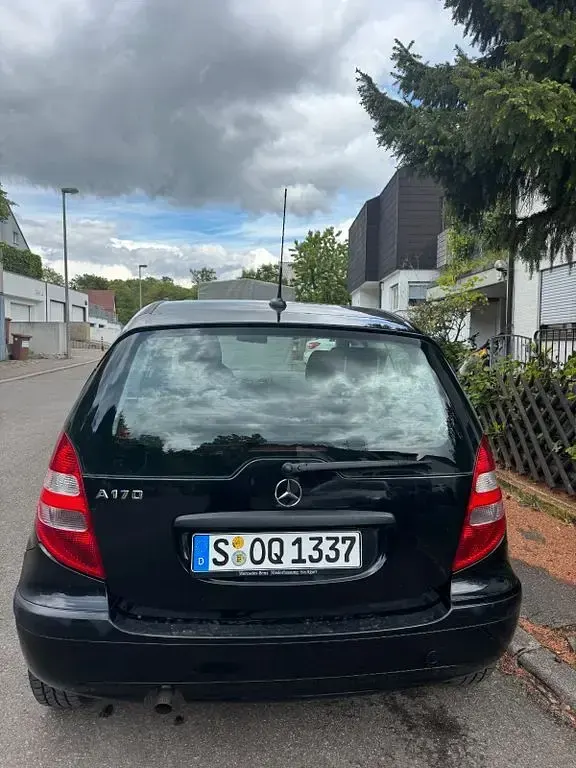 Gebraucht Mercedes A170 116 PS (85 kW) 2005 Nachtschwarz Limousine