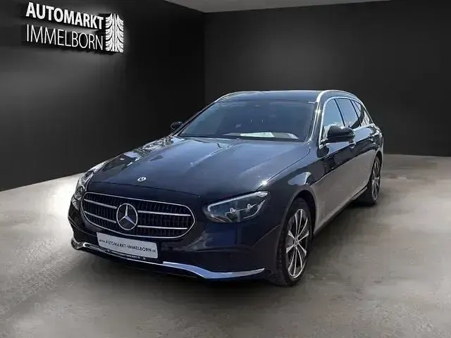 Gebraucht Mercedes E300 Avantgarde 306 PS (225 kW) 2021 Schwarz Kombi