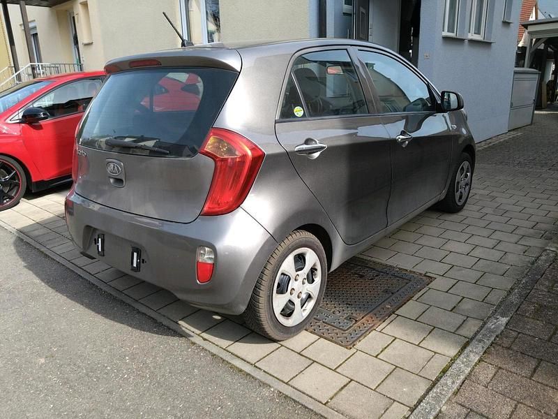 Gebraucht Kia Picanto 69 PS (50 kW) 2011 Kleinwagen