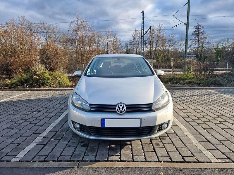 Gebraucht VW Golf VI 160 PS (117 kW) 2010 Silber Kleinwagen