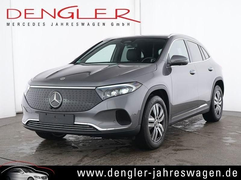 Grau Gebraucht 2024 Mercedes EQA300 Progressive SUV | 37.890 € (Etwas zu teuer) - Bild 1/4