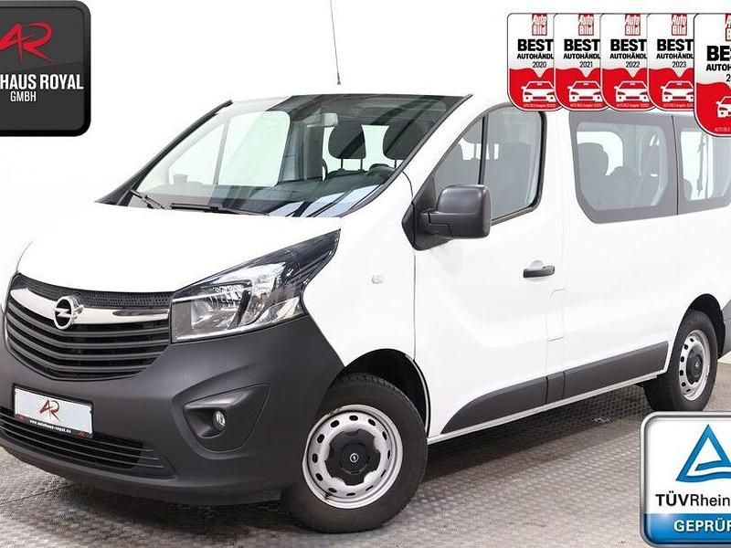 Weiß Gebraucht 2018 Opel Vivaro Van | 18.880 € (Fairer Preis) - Bild 1/4