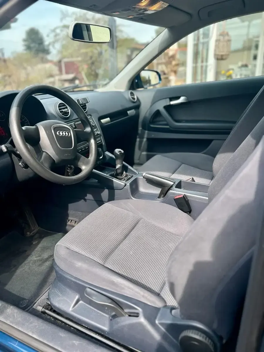 Gebraucht Audi A3 102 PS (75 kW) 2007 Blau Kleinwagen
