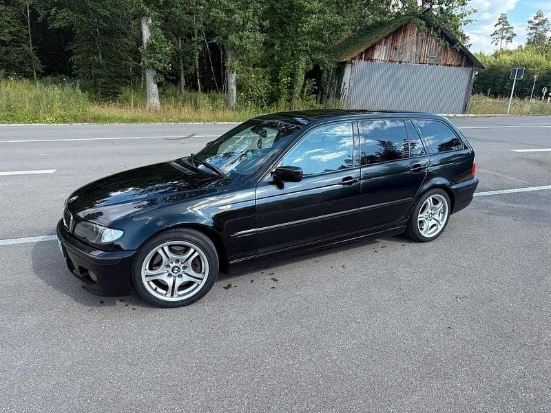 Gebraucht BMW 330 204 PS (150 kW) 2004 Schwarz Kombi