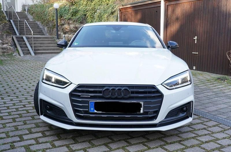 Gebraucht Audi A5 Sportback Sport 252 PS (185 kW) 2018 Weiß Kleinwagen