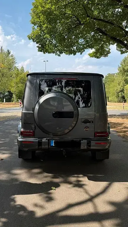 Gebraucht Mercedes G400 AMG 330 PS (242 kW) 2023 Grau SUV