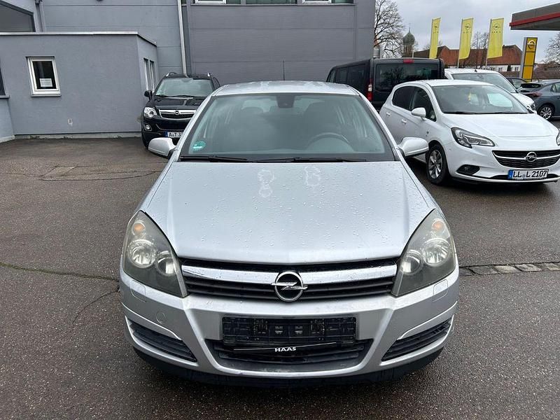 Gebraucht Opel Astra Elegance 105 PS (77 kW) 2004 Silber Limousine
