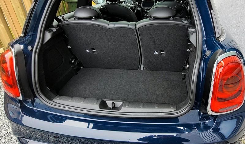 Second-hand Mini Cooper S 194 CP (142 kW) 2019 Albastru Hatchback