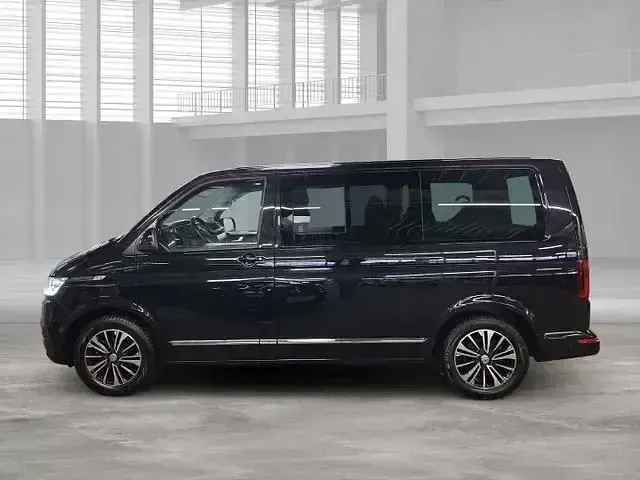 Gebraucht VW Multivan Comfortline 150 PS (110 kW) 2020 Andere Van / Kleinbus
