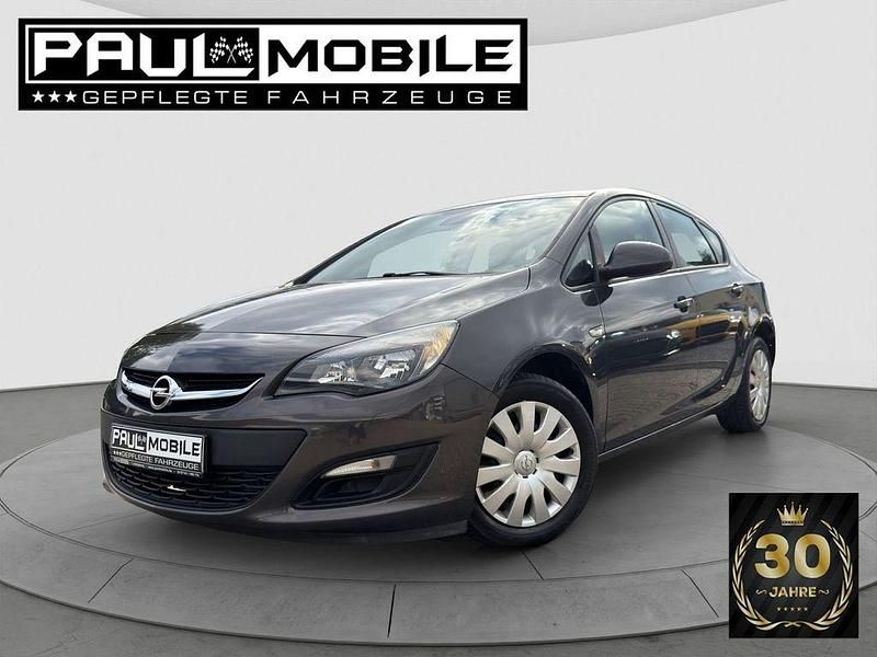 Plat.anthr./rogrey/0j:silbergr Gebraucht 2013 Opel Astra Edition Limousine | 4.893 € (Fairer Preis) - Bild 1/4