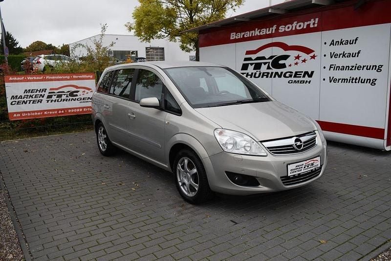Grau Gebraucht 2008 Opel Zafira Edition Van / Kleinbus | 3.990 € (Fairer Preis) - Bild 1/4