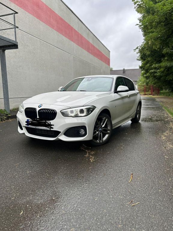 Weiß Gebraucht 2019 BMW 120 M Sport Kleinwagen | 21.000 € (Guter Preis) - Bild 1/4