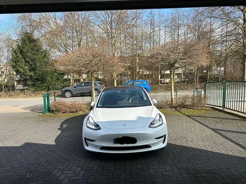 Gebraucht Tesla Model 3 366 kW (498 PS) 2020 Weiß Limousine