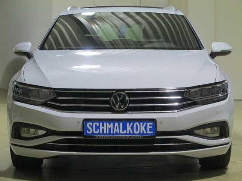 Glacier white (metallic) Gebraucht 2023 VW Passat Business Kombi | 28.500 € (Fairer Preis) - Bild 1/4