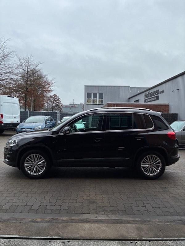 Gebraucht VW Tiguan 122 PS (89 kW) 2015 Schwarz SUV